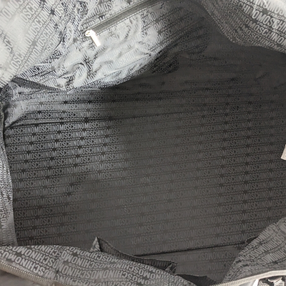 Moschino - Picture 10 of 10